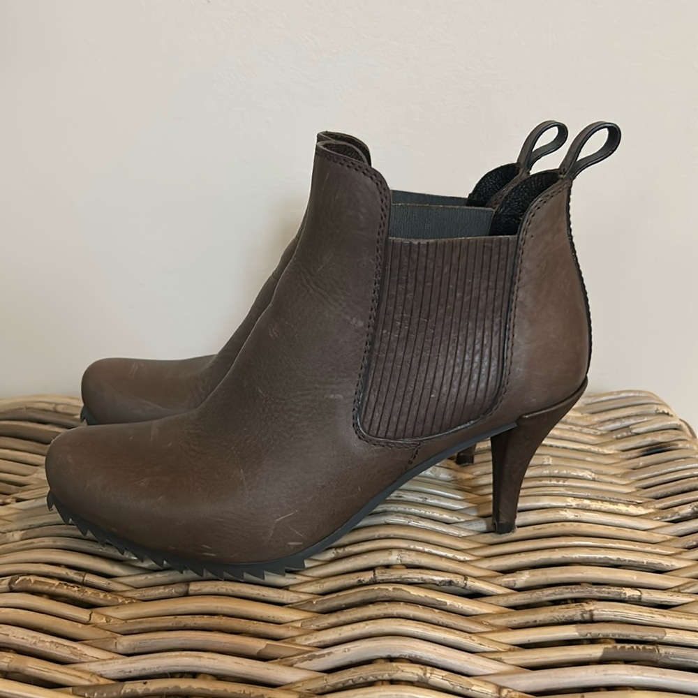 PEDRO GARCIA YOAD CHELSIA HEEL PLATFORM Bootie TAN BROWN PEPPLE